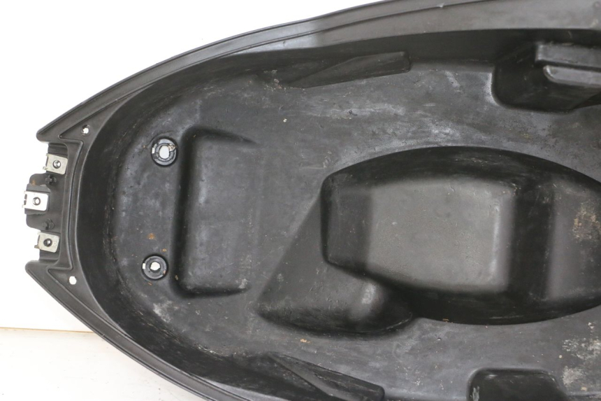 photo de ASIENTO DE ALMACENAMIENTO PEUGEOT CITYSTAR 50 (2013 - 2017)