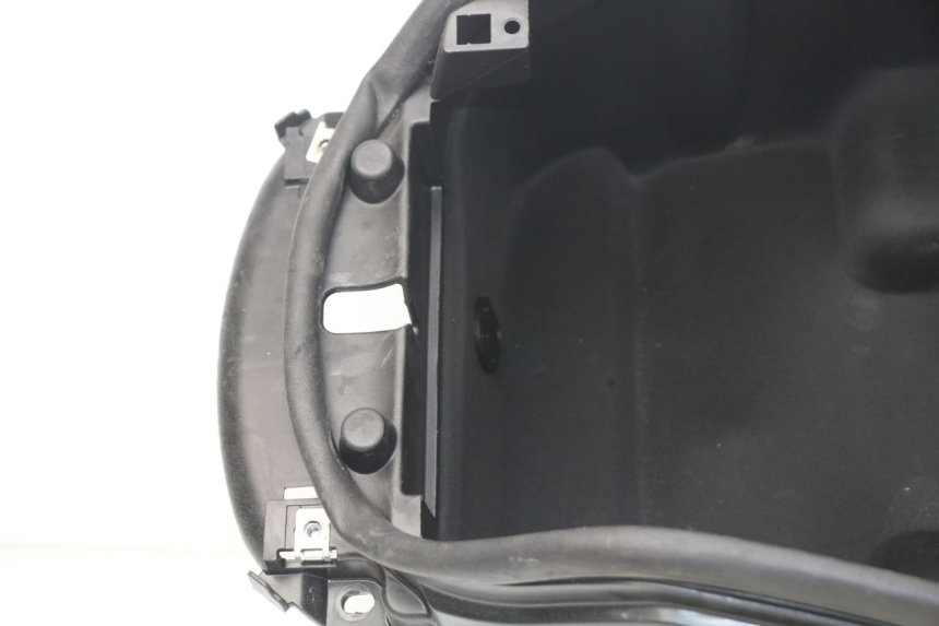 photo de ASIENTO COFRE PEUGEOT SATELIS 125 (2010 - 2012)