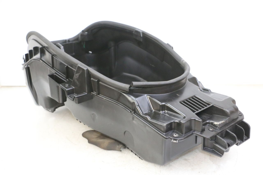 photo de ASIENTO COFRE PEUGEOT SATELIS 125 (2013 - 2018)