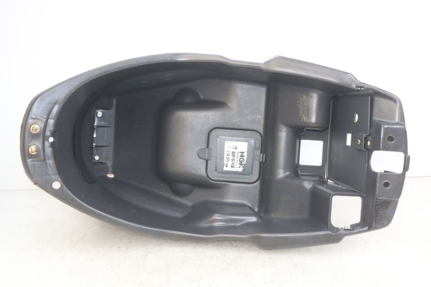 photo de ASIENTO DE ALMACENAMIENTO PEUGEOT SV 125 (1991 - 1994)