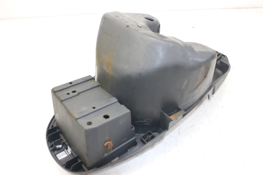 photo de CAJA DEL ASIENTO PIAGGIO LIBERTY 4T 50 (2004 - 2008)