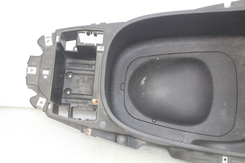 photo de ASIENTO DE ALMACENAMIENTO PIAGGIO X8 125 (2004 - 2007)