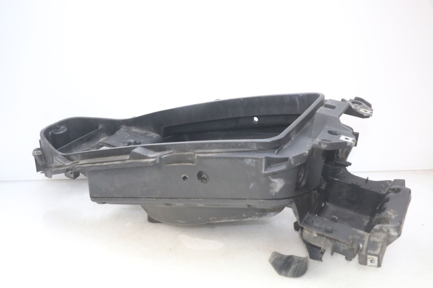 photo de ASIENTO DE ALMACENAMIENTO PIAGGIO X9 EVOLUTION 250 (2003 - 2007)