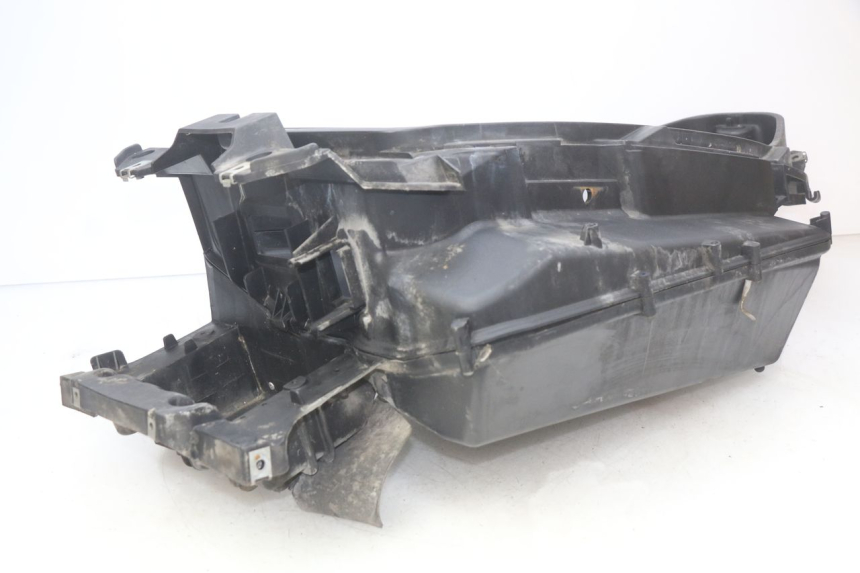 photo de ASIENTO DE ALMACENAMIENTO PIAGGIO X9 EVOLUTION 250 (2003 - 2007)