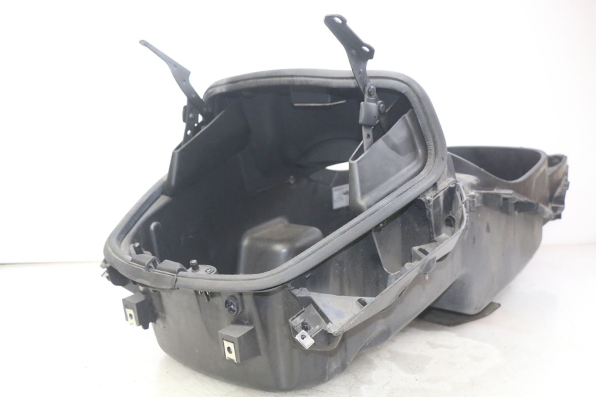 photo de ASIENTO DE ALMACENAMIENTO PIAGGIO XEVO - X EVO 125 (2007 - 2016)