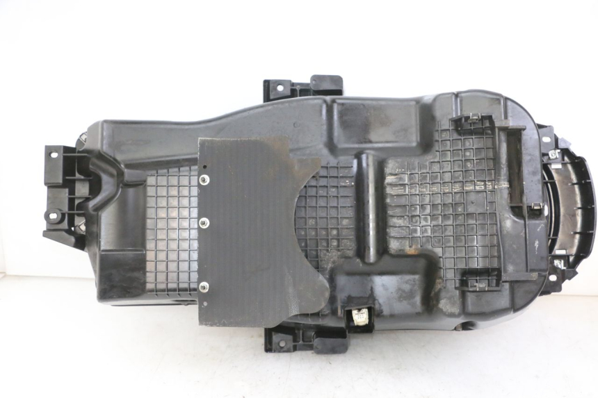 photo de ASIENTO COFRE PEUGEOT SATELIS 125 (2013 - 2018)