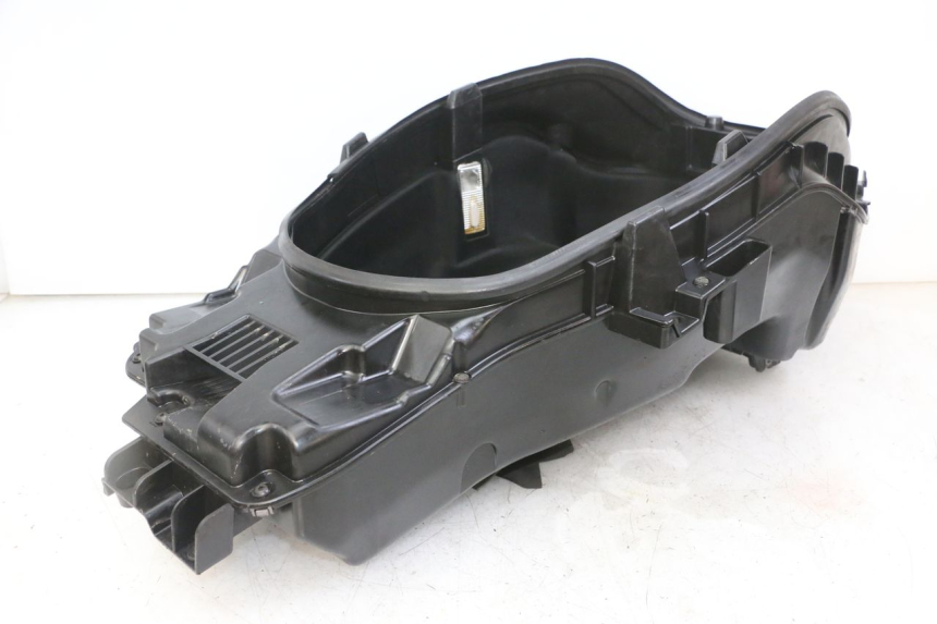 photo de ASIENTO COFRE PEUGEOT SATELIS 125 (2013 - 2018)