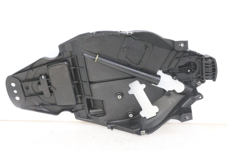 photo de ASIENTO COFRE APRILIA SCARABEO GT TOURING 125 (1999 - 2005)