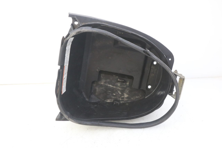 photo de CAJA DEL ASIENTO SUZUKI SIXTEEN 125 (2008 - 2010)