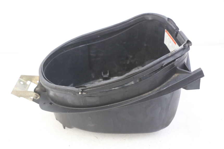 photo de CAJA DEL ASIENTO SUZUKI SIXTEEN 125 (2008 - 2010)