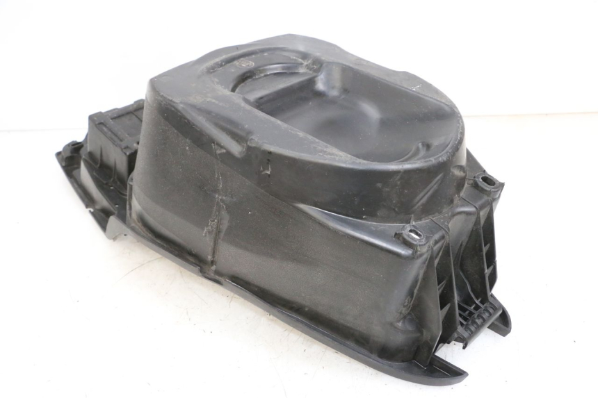 photo de ASIENTO COFRE PEUGEOT SPEEDFIGHT 4 4T EFI 50 (2021 - 2025) - Otra perspectiva