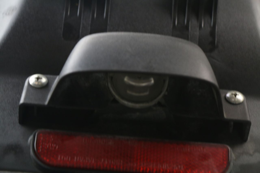 photo de CAJA DEL ASIENTO SUZUKI AN BURGMAN 400 (2006 - 2010)