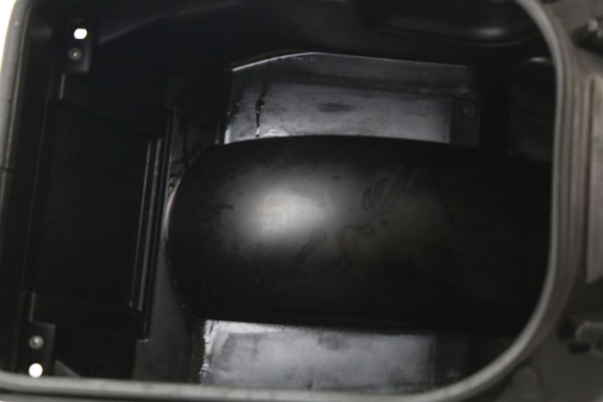 photo de CAJA DEL ASIENTO SUZUKI AN BURGMAN 400 (2006 - 2010)