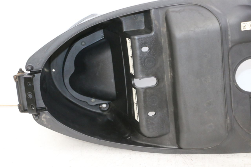 photo de ASIENTO COFRE PEUGEOT TWEET PRO CARGO 50 (2018 - 2020)