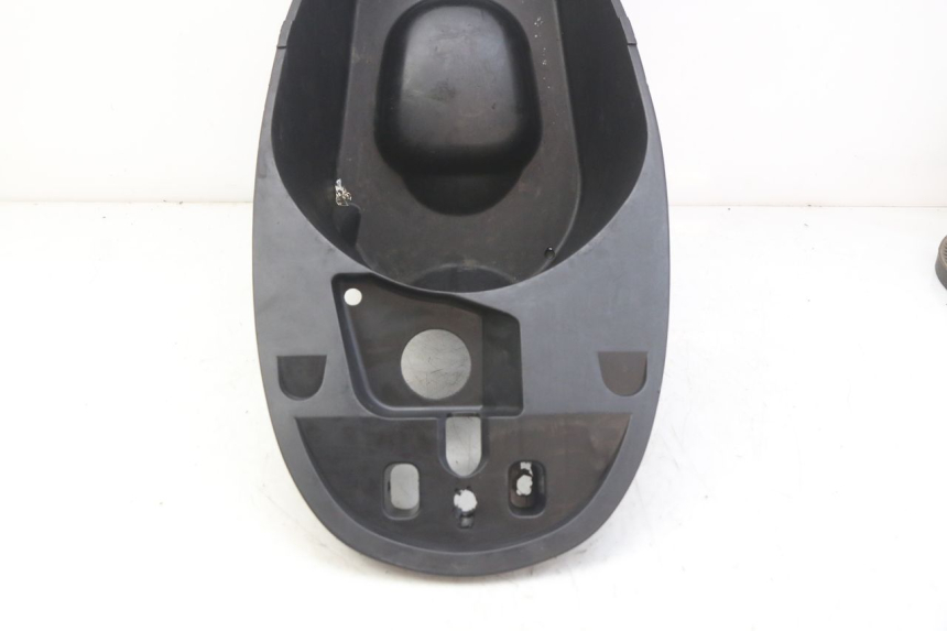 photo de ASIENTO COFRE PEUGEOT VIVACITY 125 (2010 - 2017)