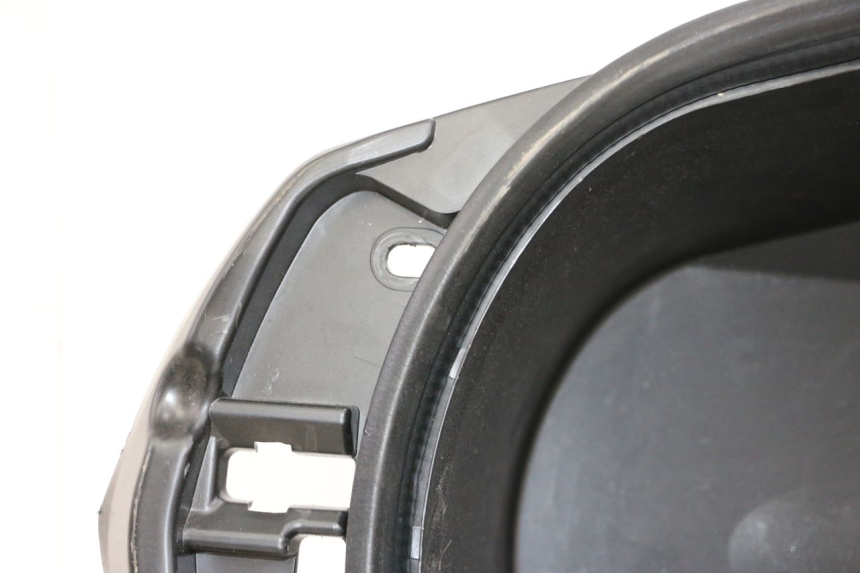 photo de ASIENTO COFRE YAMAHA XMAX X-MAX 125 (2021 - 2025)