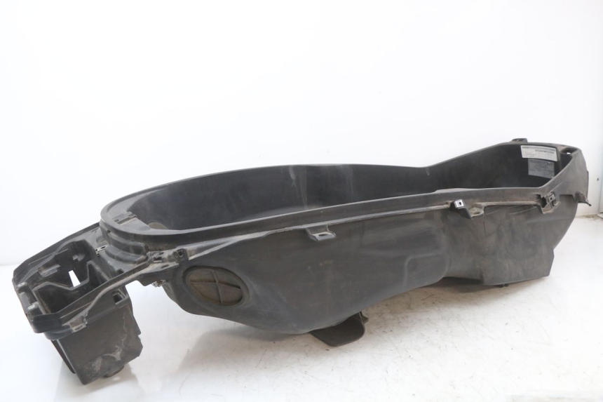 photo de CAJA DEL ASIENTO PIAGGIO X10 125 (2012 - 2017)
