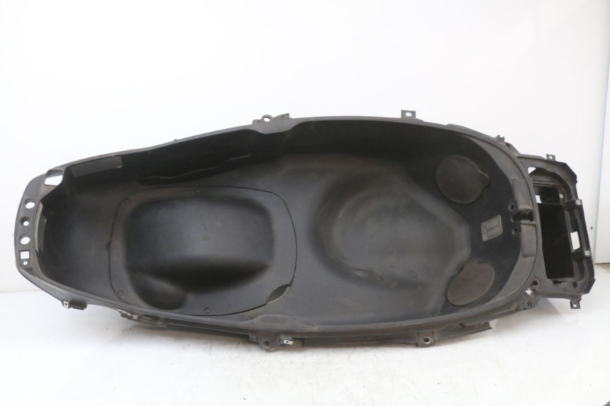 photo de CAJA DEL ASIENTO PIAGGIO X10 125 (2012 - 2017)