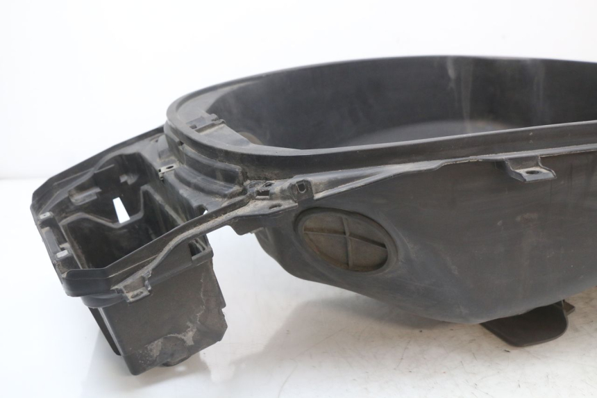 photo de CAJA DEL ASIENTO PIAGGIO X10 125 (2012 - 2017)