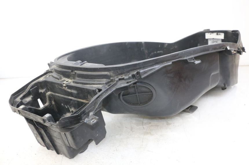 photo de CAJA DEL ASIENTO PIAGGIO X10 125 (2012 - 2017)