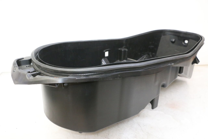 photo de ASIENTO COFRE YAMAHA XMAX X-MAX 125 (2021 - 2025)