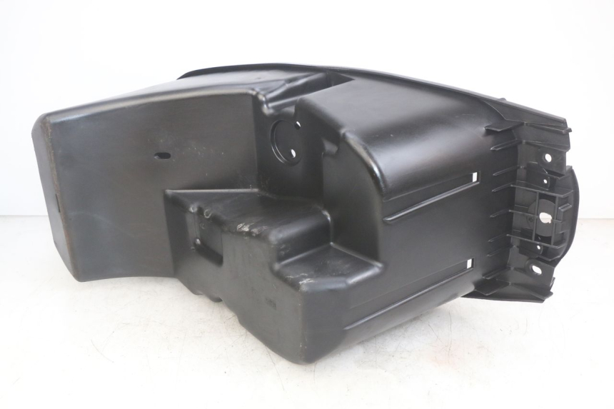 photo de CAJA DEL ASIENTO YAMAHA YP MAJESTY 125 (2007 - 2010)