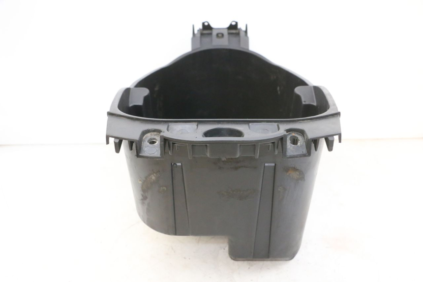 photo de ASIENTO COFRE YAMAHA YP MAJESTY 125 (2002 - 2006) - Estado de la superficie y material