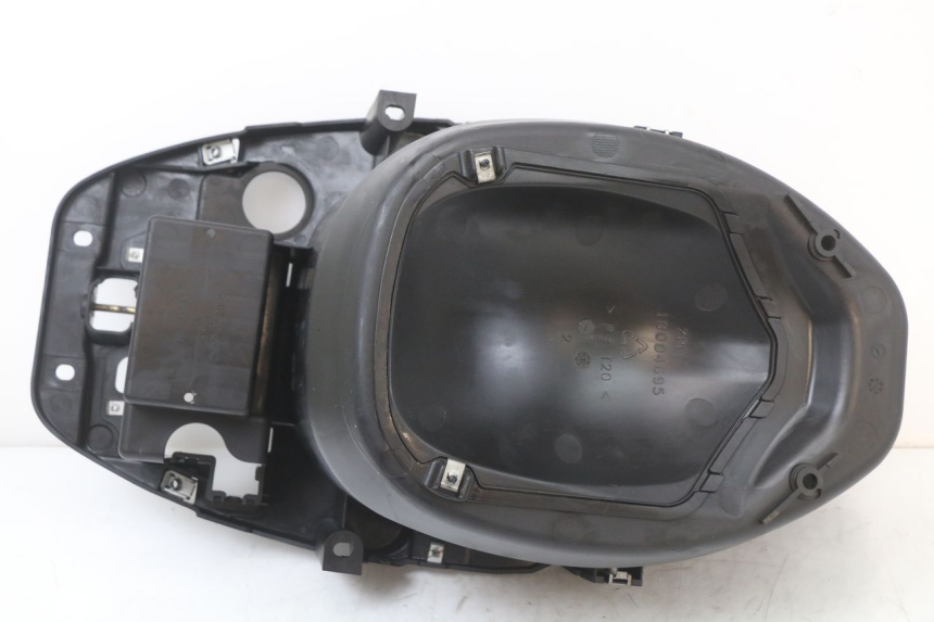 photo de CAJA DEL ASIENTO PIAGGIO ZIP 4T 50 (2018 - 2020)