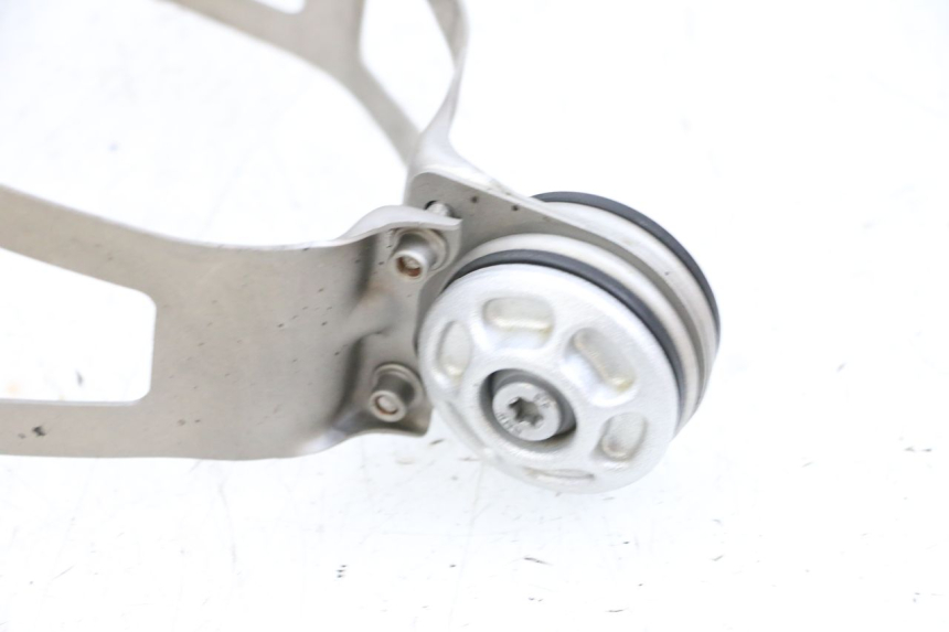 photo de ABRAZADERA ESCAPE BMW R GS 1250 (2021 - 2024) - Otra perspectiva