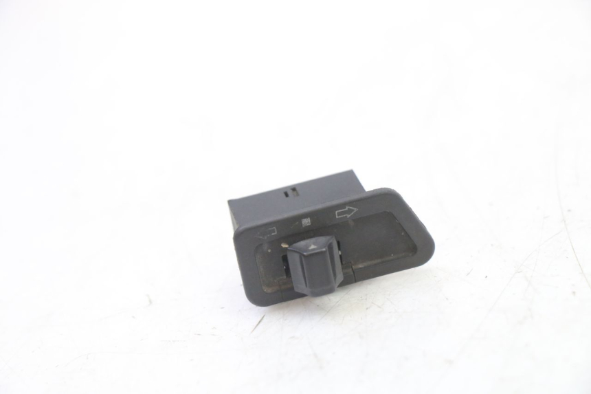photo de CONMUTADOR INTERMITENTE TNT MOTOR BOSTON 4T 50 (2018 - 2025)