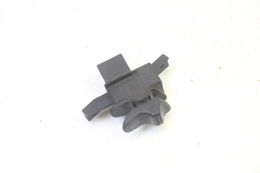 photo de CONMUTADOR INTERMITENTE SUZUKI BURGMAN 125 (2007 - 2014)