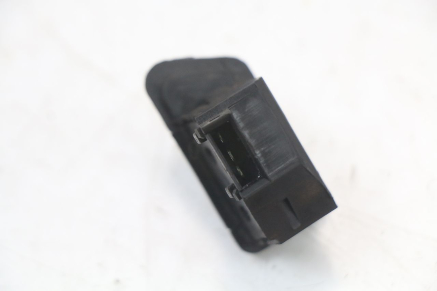 photo de CONMUTADOR INTERMITENTE SYM FIDDLE 3 III 50 (2014 - 2020)