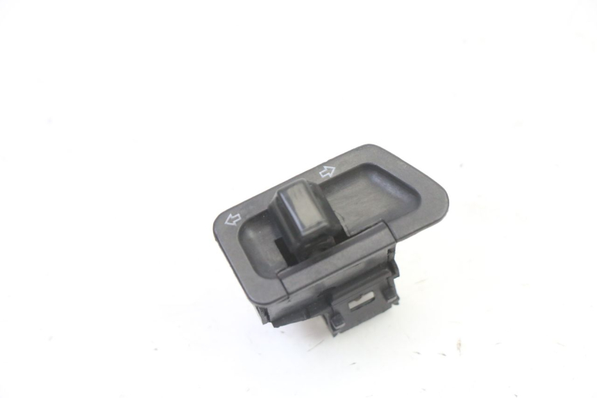 photo de CONMUTADOR INTERMITENTE SYM FIDDLE 3 III 50 (2014 - 2020)
