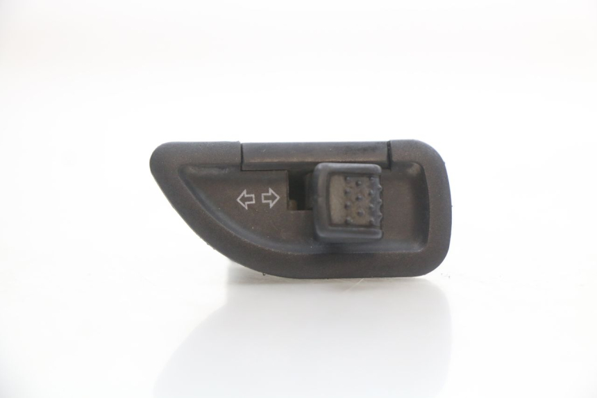 photo de INTERRUPTOR DE INTERMITENTES GILERA RUNNER SP 50 (2009 - 2017)