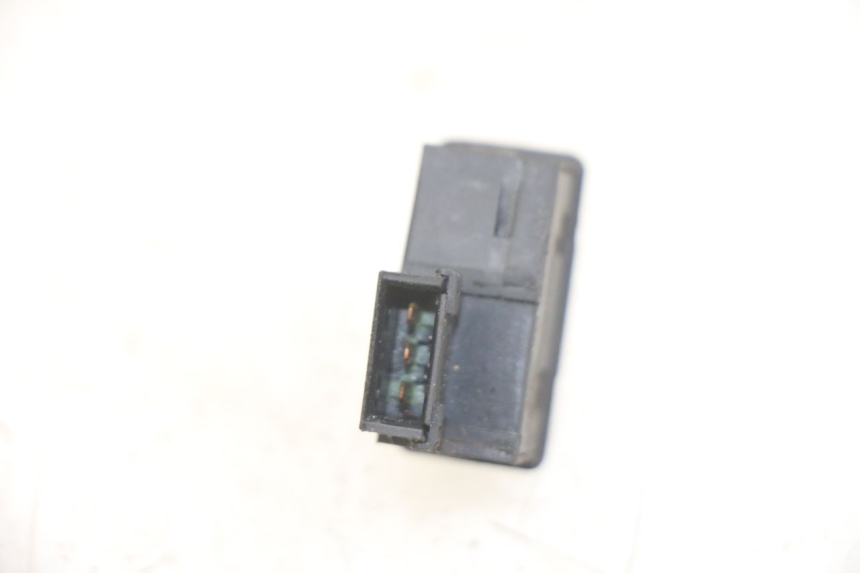 photo de INTERRUPTOR DE INTERMITENTES HONDA PCX (JF28) 125 (2009 - 2011)