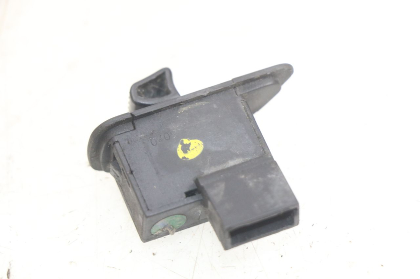 photo de INTERRUPTOR DE INTERMITENTES. PIAGGIO MP3 LT 400 (2007 - 2012)