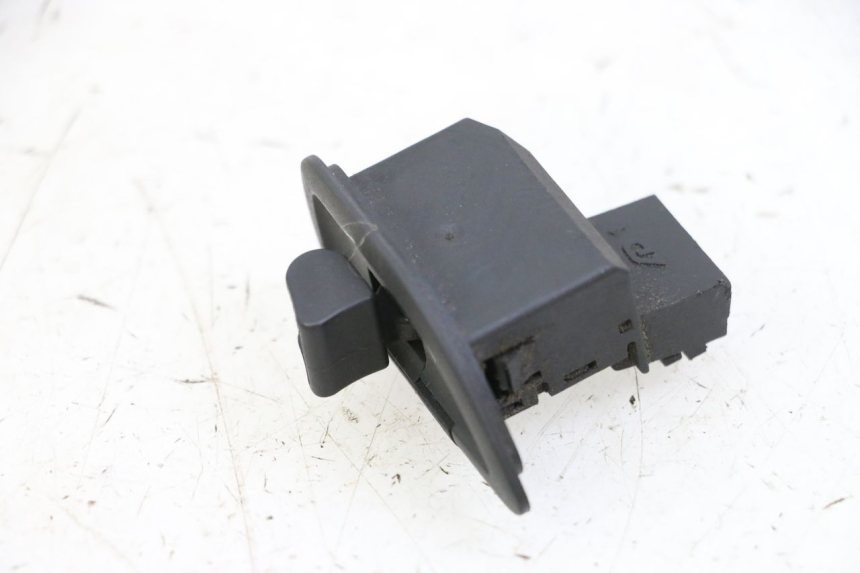 photo de CONMUTADOR INTERMITENTE PIAGGIO MP3 500 (2014 - 2016)