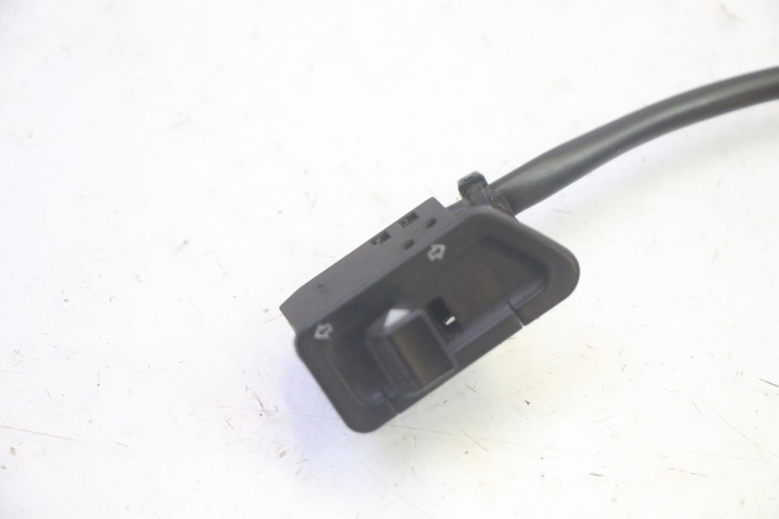 photo de CONMUTADOR INTERMITENTE YAMAHA NEOS NEO'S 4T 50 (2008 - 2016) - Detalle de la pieza