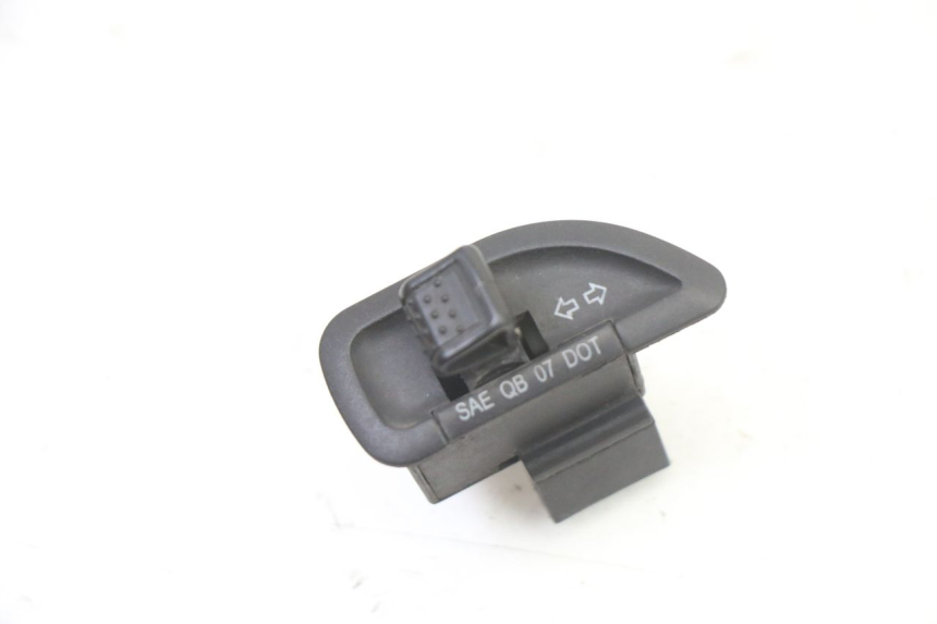 photo de CONMUTADOR INTERMITENTE PIAGGIO NRG POWER PUREJET 50 (2018 - 2021)