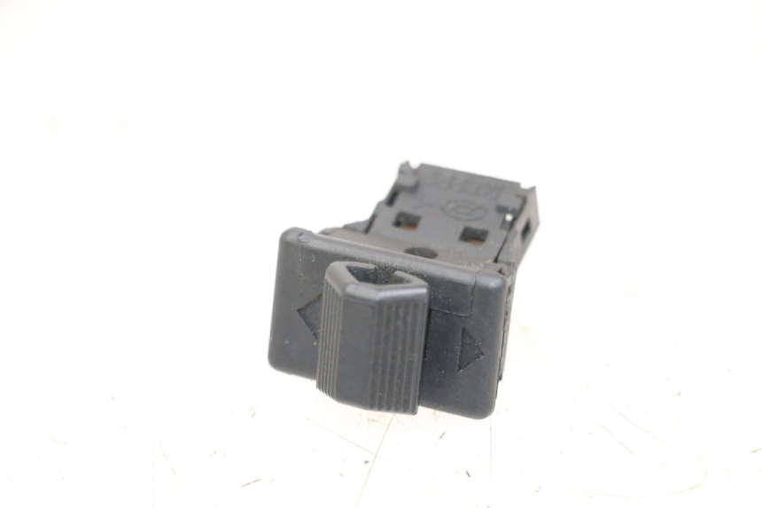 photo de INTERRUPTOR DE INTERMITENTES PEUGEOT BUXY 50 (1993 - 1998)