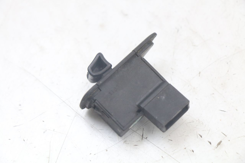 photo de INTERRUPTOR DE INTERMITENTES. PIAGGIO LIBERTY 125 (2009 - 2013)