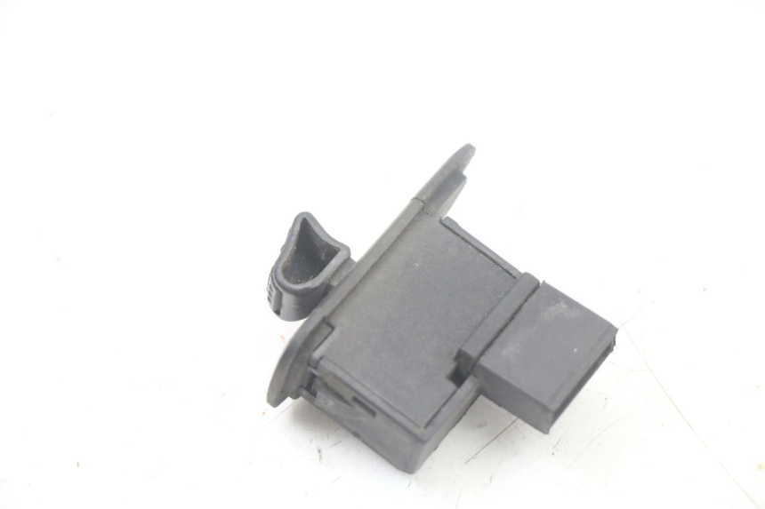 photo de INTERRUPTOR DE INTERMITENTES. PIAGGIO ZIP 4T 50 (2018 - 2020)