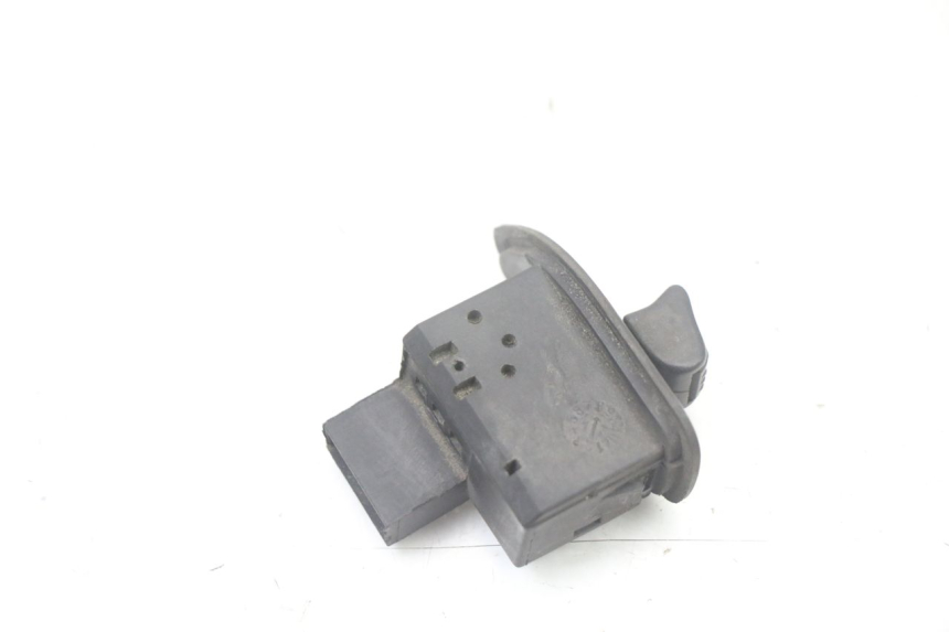 photo de INTERRUPTOR DE INTERMITENTES. PIAGGIO ZIP 4T 50 (2018 - 2020)