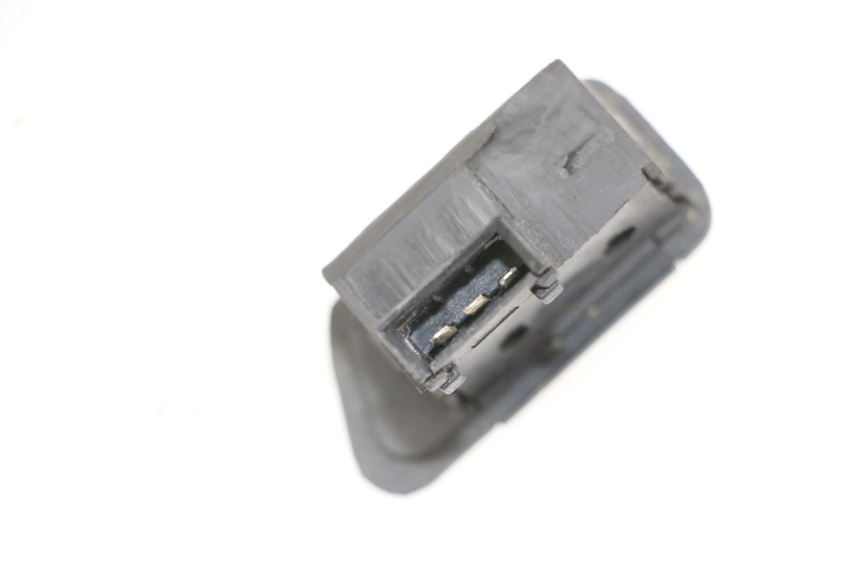 photo de CONMUTADOR INTERMITENTE SYM FIDDLE 3 III 50 (2014 - 2020)