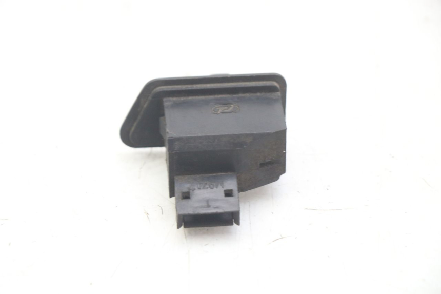 photo de INTERRUPTOR DE INTERMITENTES SYM JET EURO X 2T 50 (2003 - 2007)