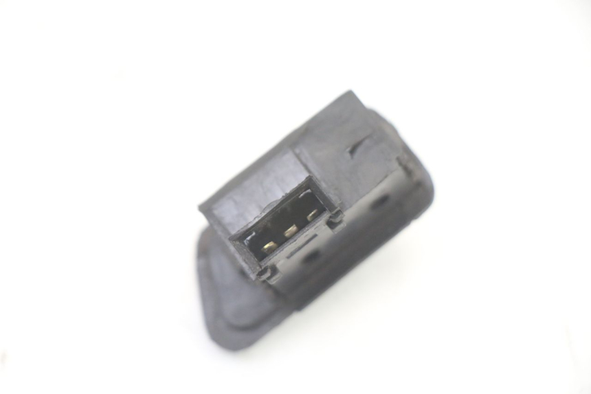 photo de INTERRUPTOR DE INTERMITENTES SYM ORBIT III 3 4T 50 (2018 - 2021)