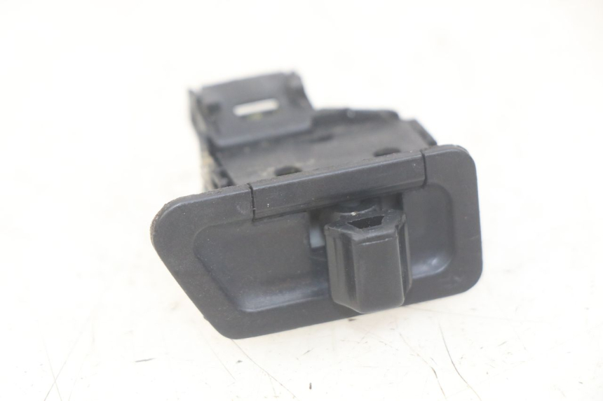 photo de INTERRUPTOR DE INTERMITENTES. PEUGEOT TWEET 4T 50 (2018 - 2020)