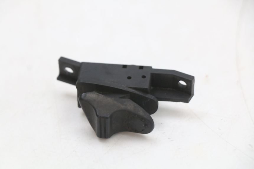 photo de INTERRUPTOR DE INTERMITENTES PIAGGIO VESPA S 2T 50 (2007 - 2014)