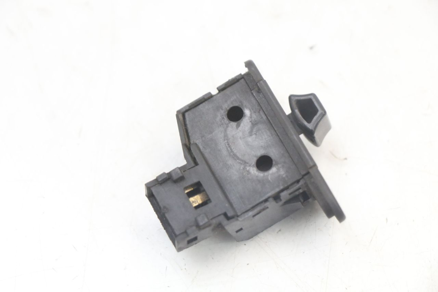 photo de INTERRUPTOR DE INTERMITENTES YAMAHA X-MAX XMAX 250 (2006 - 2009)