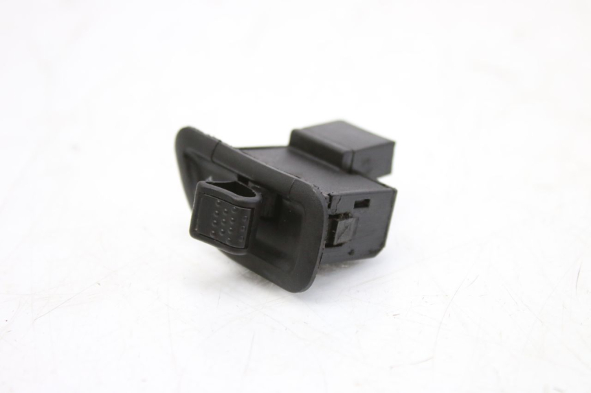 photo de INTERRUPTOR DE INTERMITENTES. PIAGGIO ZIP 4T 50 (2018 - 2020)